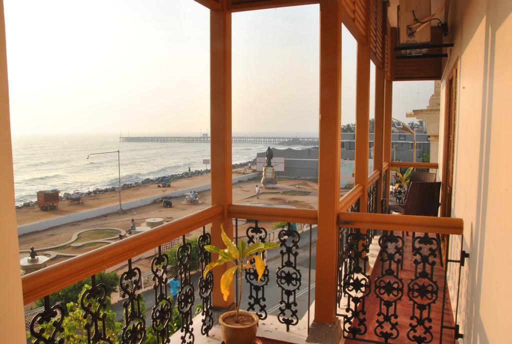 Hotel Cours Chabrol Pondicherry Esterno foto