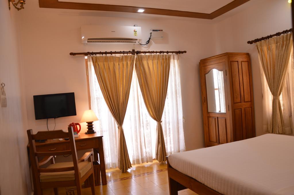 Hotel Cours Chabrol Pondicherry Camera foto