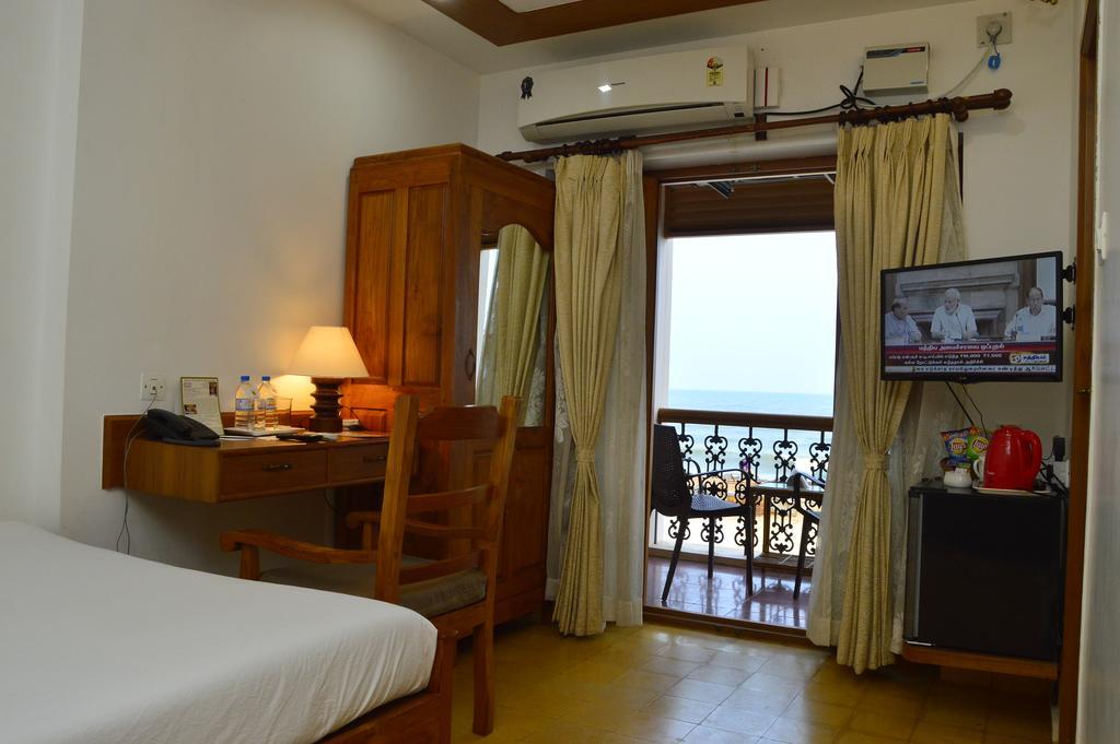 Hotel Cours Chabrol Pondicherry Camera foto